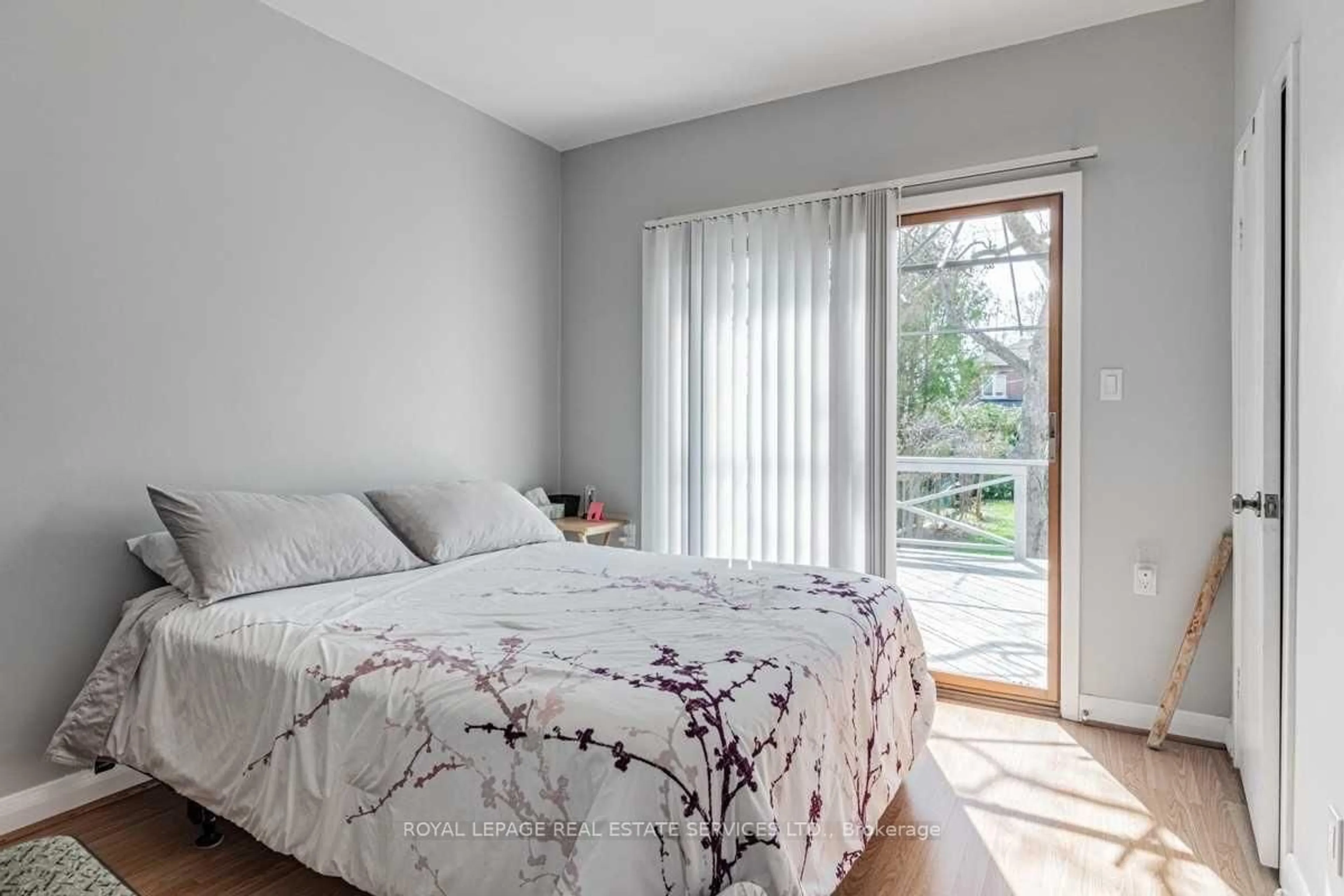 Bedroom with bed, unknown for 2289 Lawrence Ave, Toronto Ontario M9P 2A7