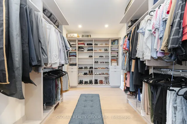 Additional property image - 720 Hillman Cres
