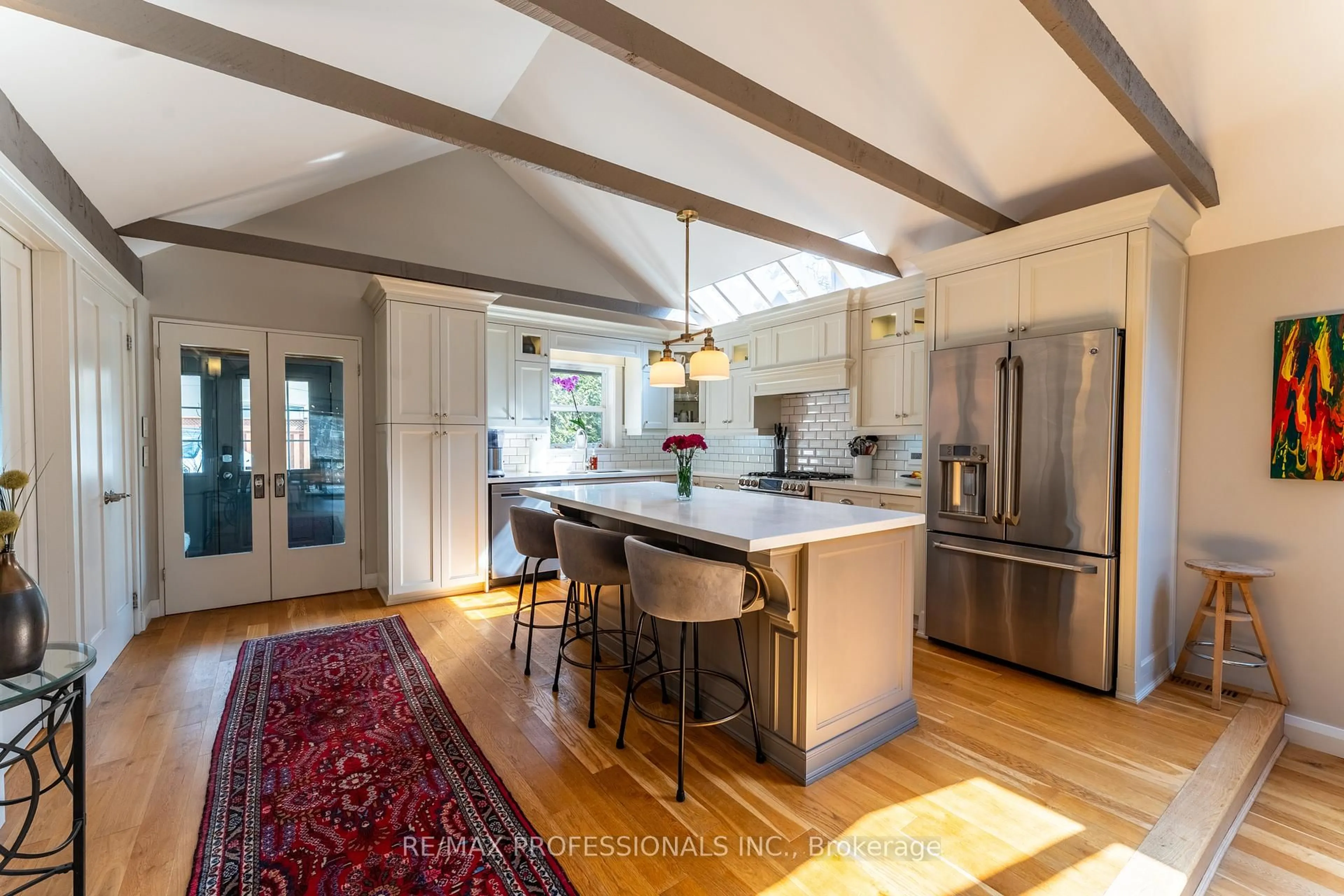 Open concept kitchen, unknown for 342 Meadow Wood Lane, Mississauga Ontario L2J 2S9