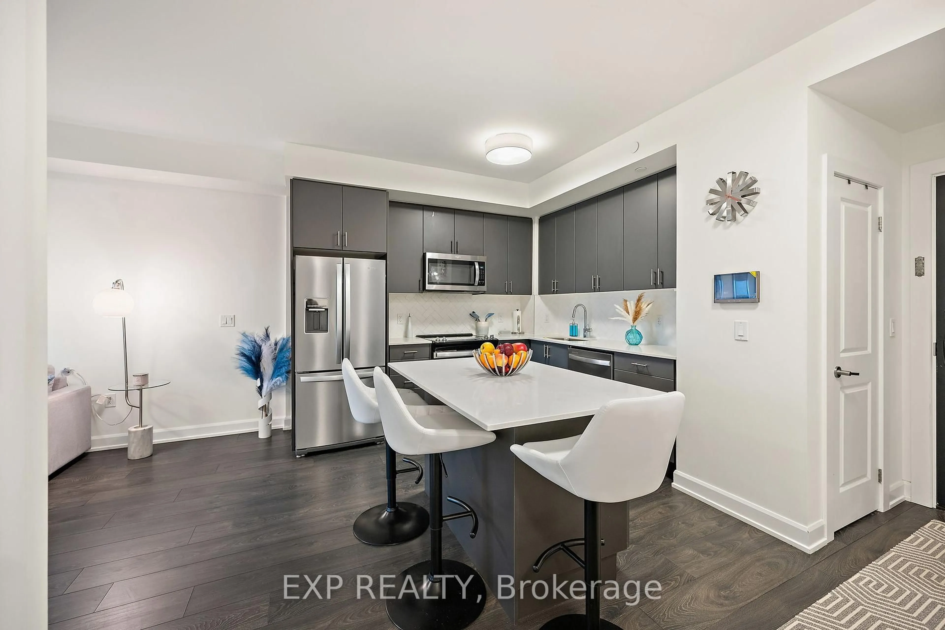 Open concept kitchen, unknown for 3200 William Coltson Ave #327, Oakville Ontario L6H 7B9