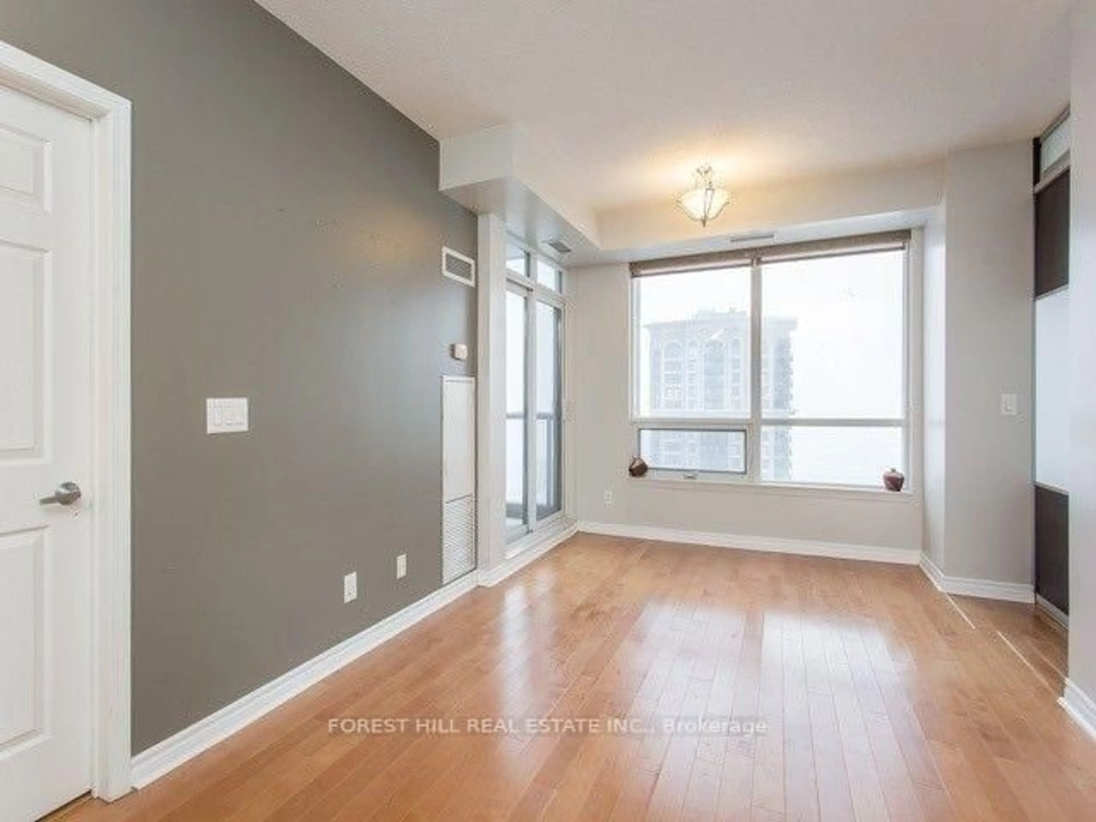 A pic of a room for 388 Prince of Wales Dr #3305, Mississauga Ontario L5B 0A1