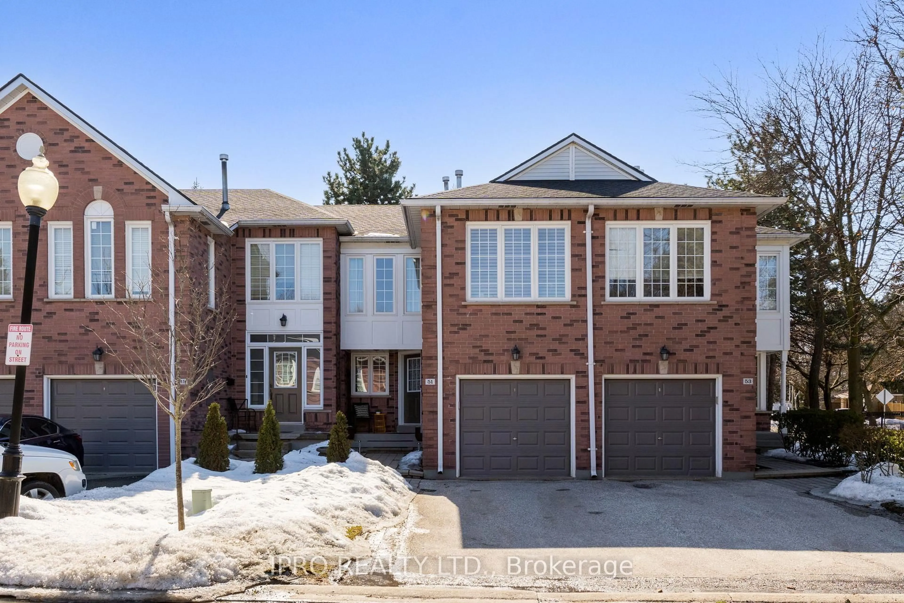 Home with brick exterior material, street for 51 Lancewood Cres, Brampton Ontario L6S 5Y5