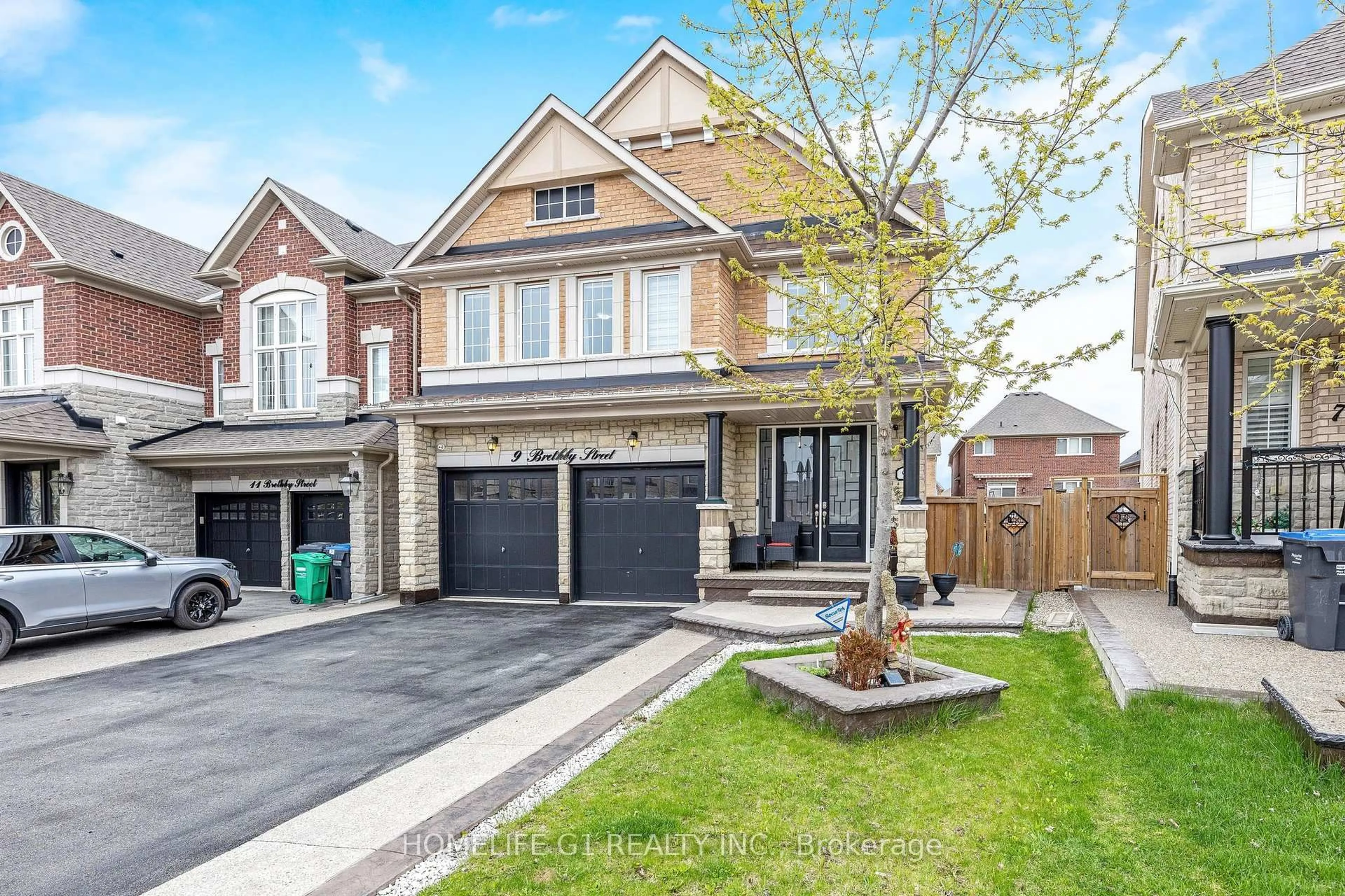 Home with brick exterior material, street for 9 Brethby St, Caledon Ontario L7C 3W2