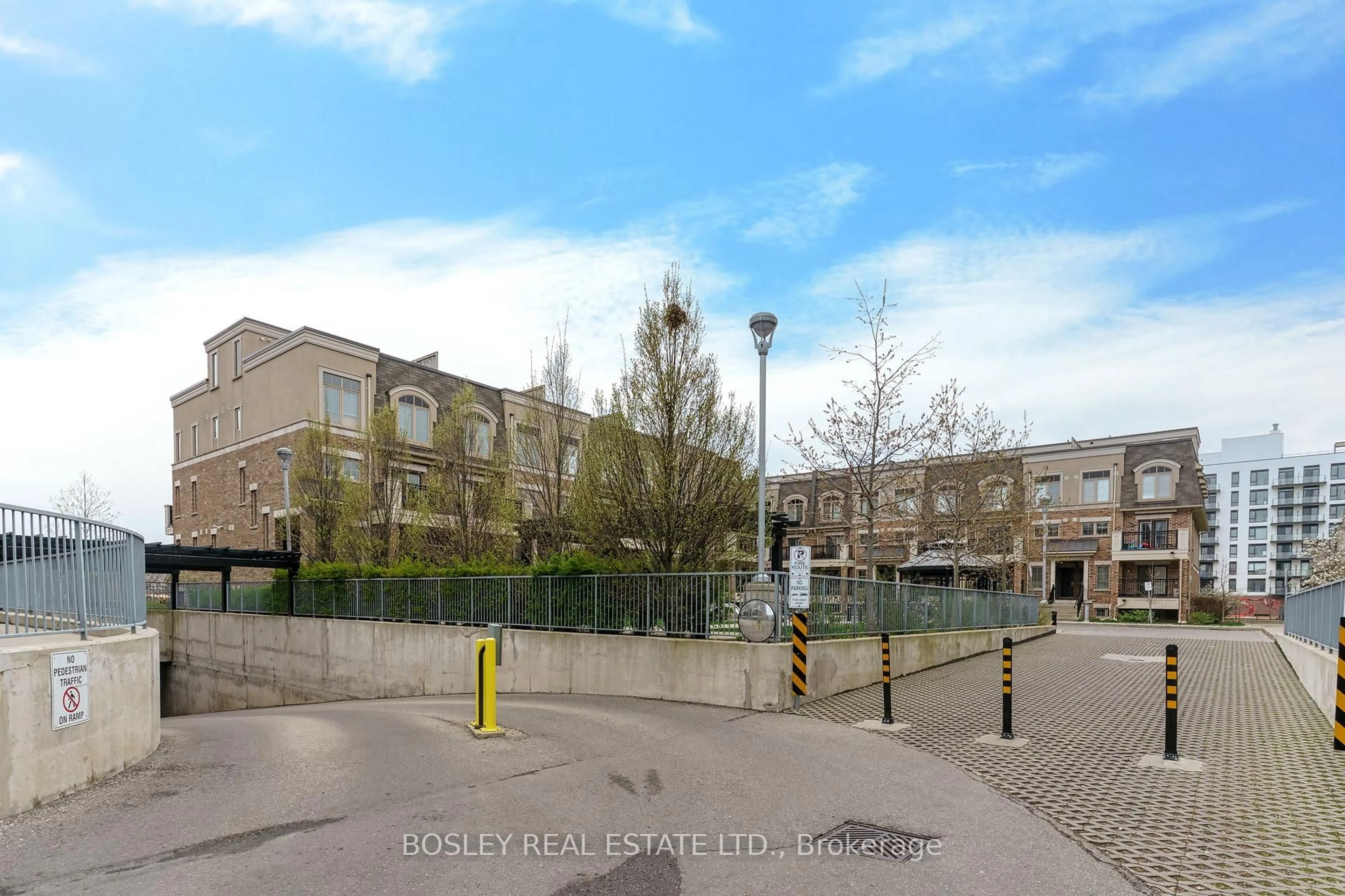 Unknown for 2441 Greenwich Dr #93, Oakville Ontario L6M 0S3