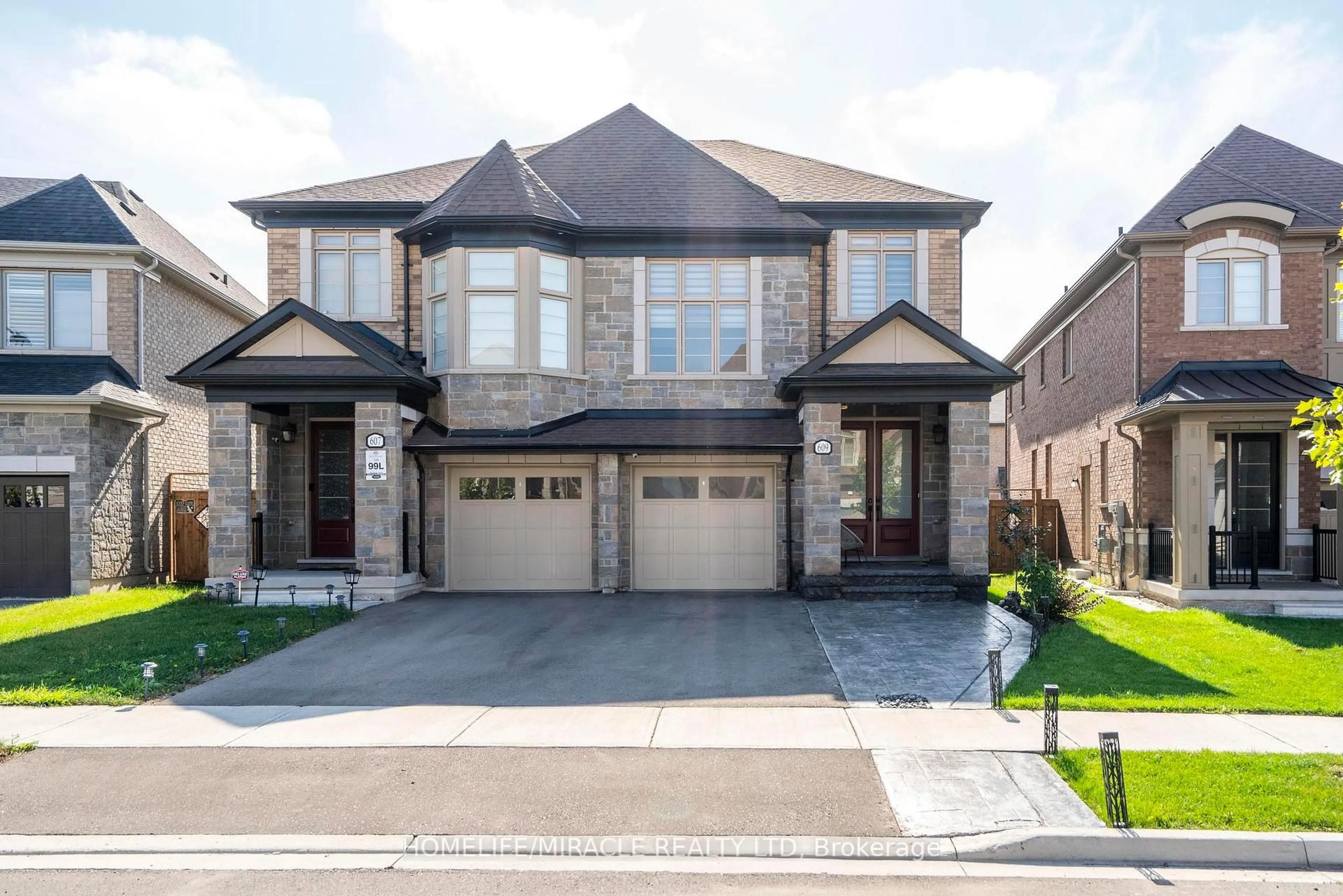 Home with brick exterior material, street for 609 Beam Crt, Milton Ontario L9E 1L3