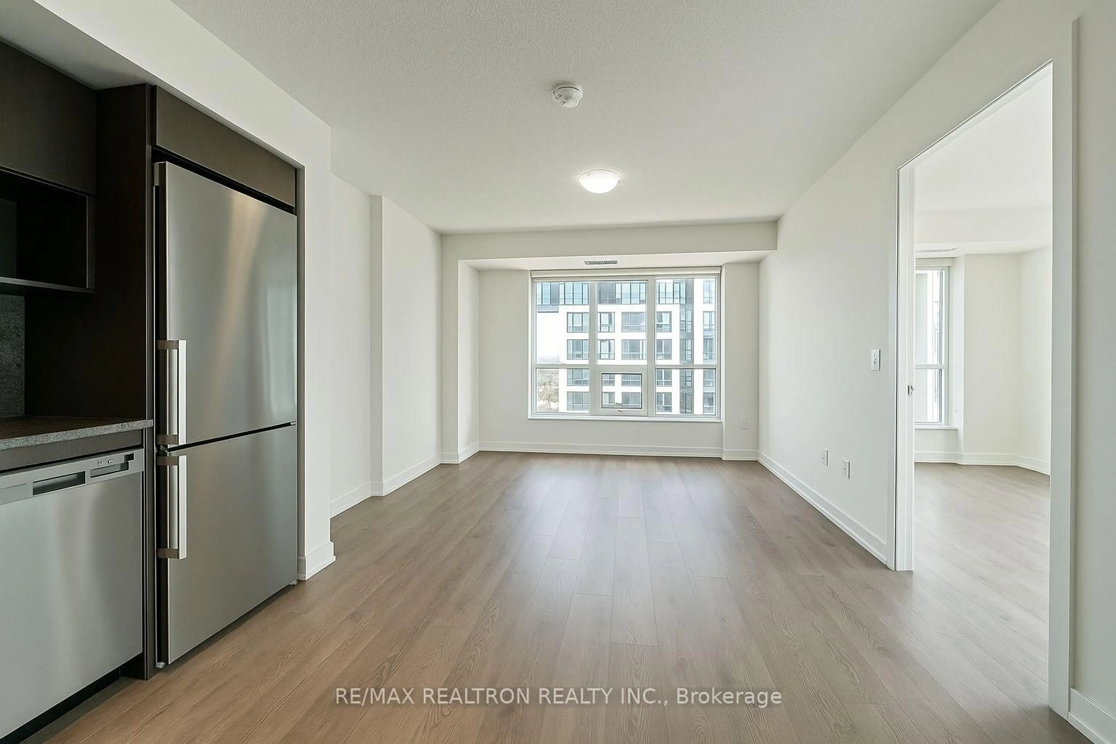 A pic of a room for 7 Mabelle Ave #2701, Toronto Ontario M9A 0C9