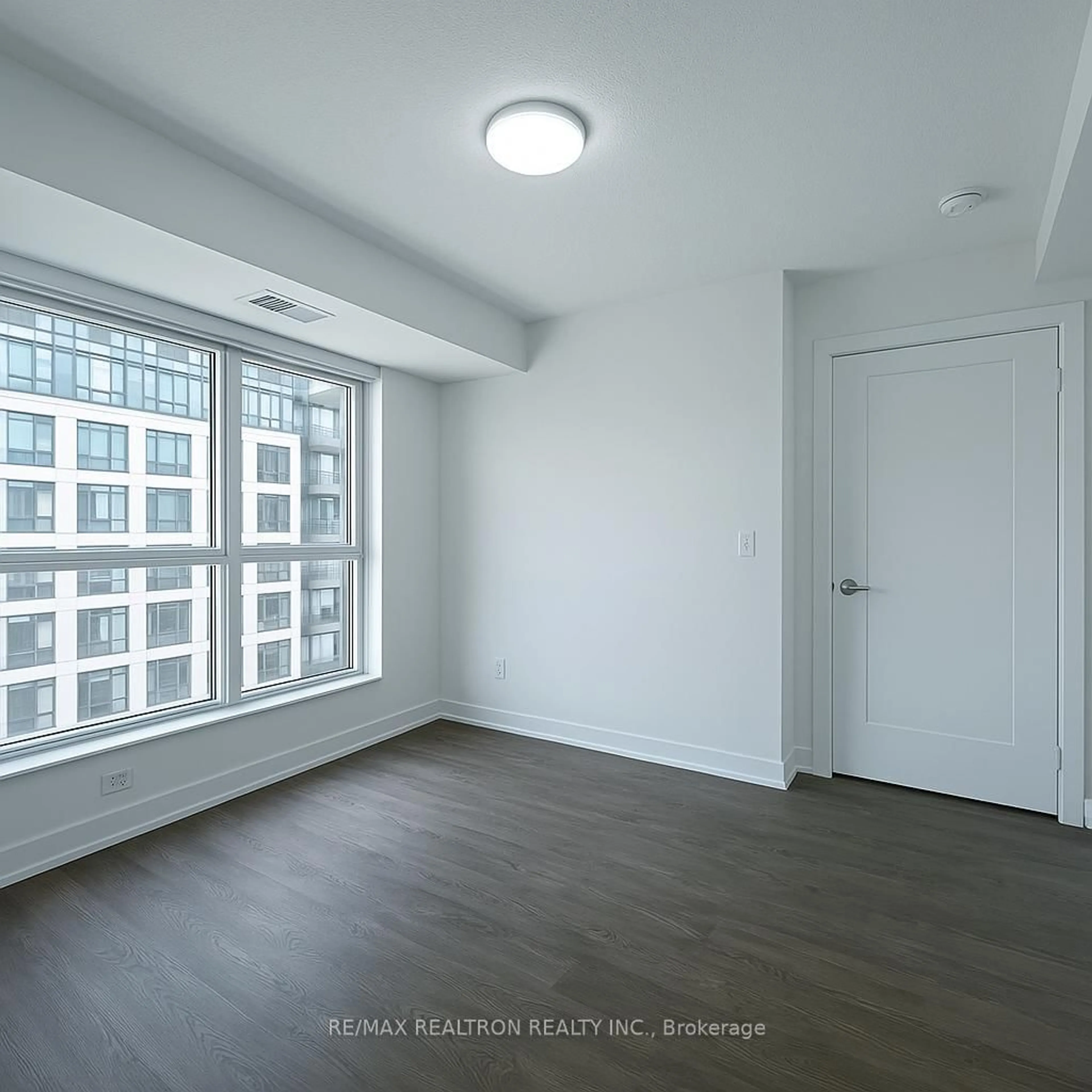 A pic of a room for 7 Mabelle Ave #2701, Toronto Ontario M9A 0C9