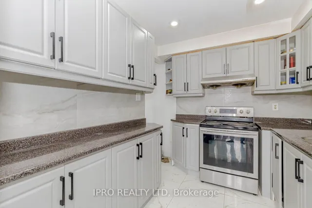 Additional property image - 7406 Darcel Ave Unit Unit 1