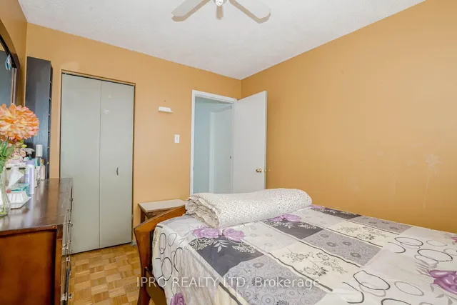 Additional property image - 7406 Darcel Ave Unit Unit 1
