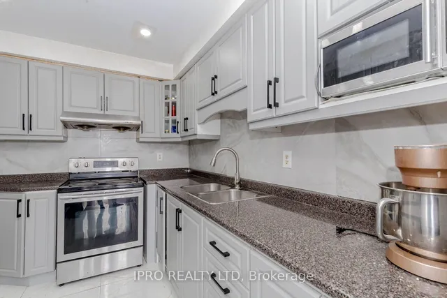 Additional property image - 7406 Darcel Ave Unit Unit 1