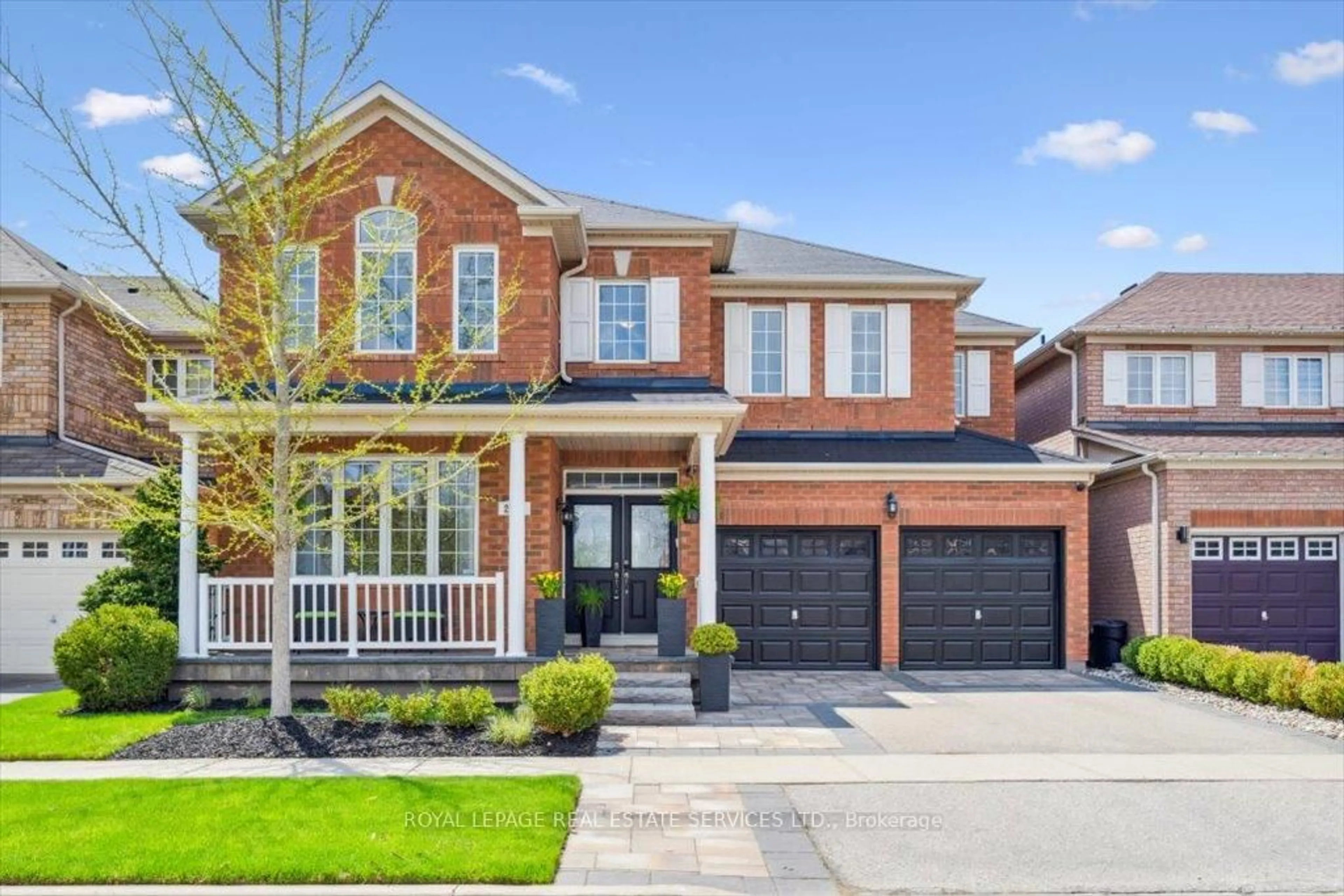 Home with brick exterior material, street for 2113 Falling Green Dr, Oakville Ontario L6M 5B6