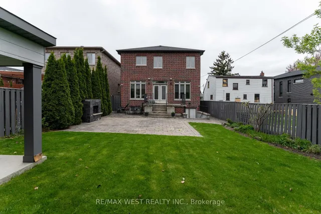 Additional property image - 1152 Glengrove Ave