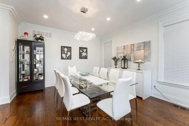 Additional property image - 1152 Glengrove Ave