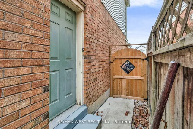Additional property image - 89 Beaconsfield Ave