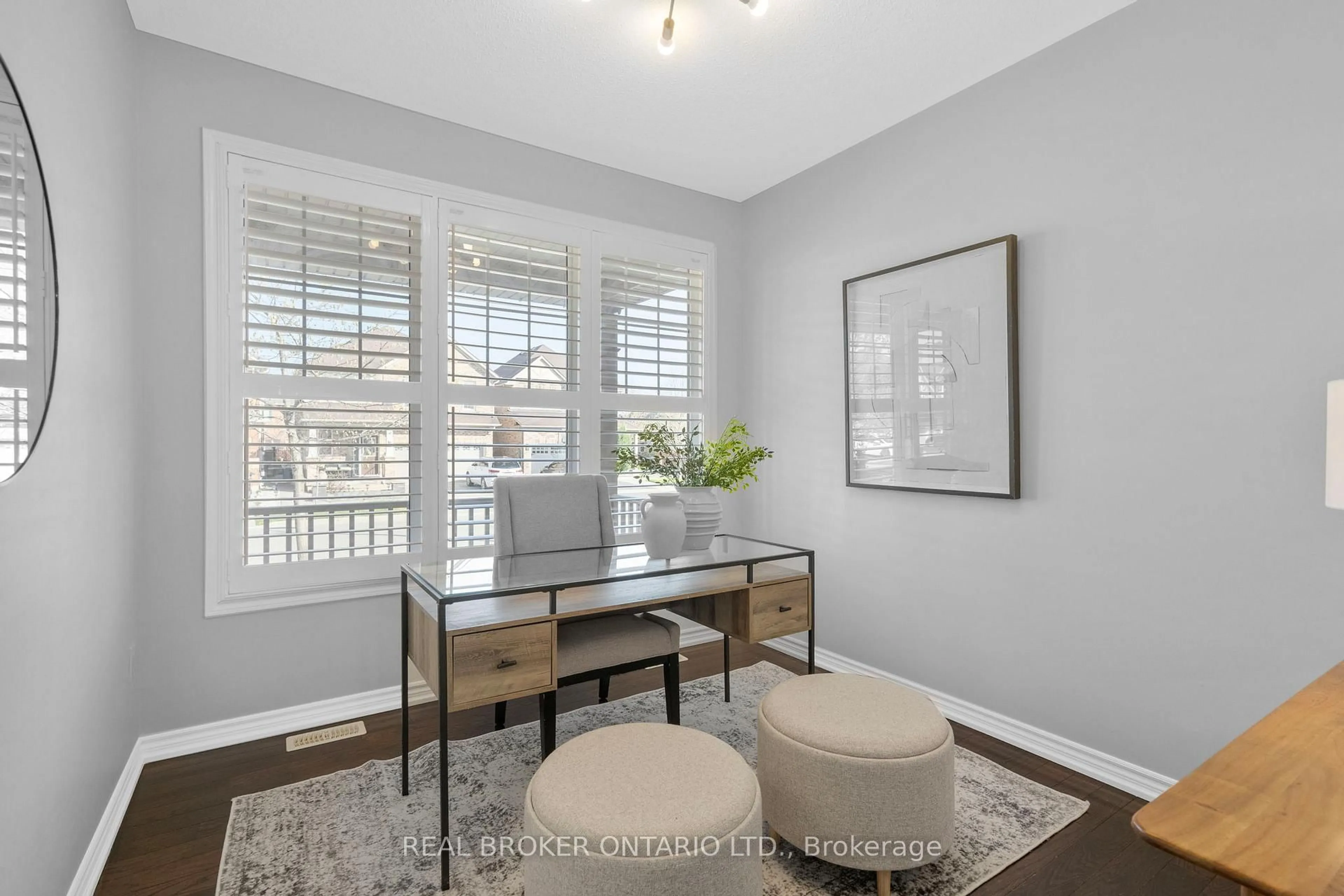 A pic of a room for 187 Leiterman Dr, Milton Ontario L9T 8B5