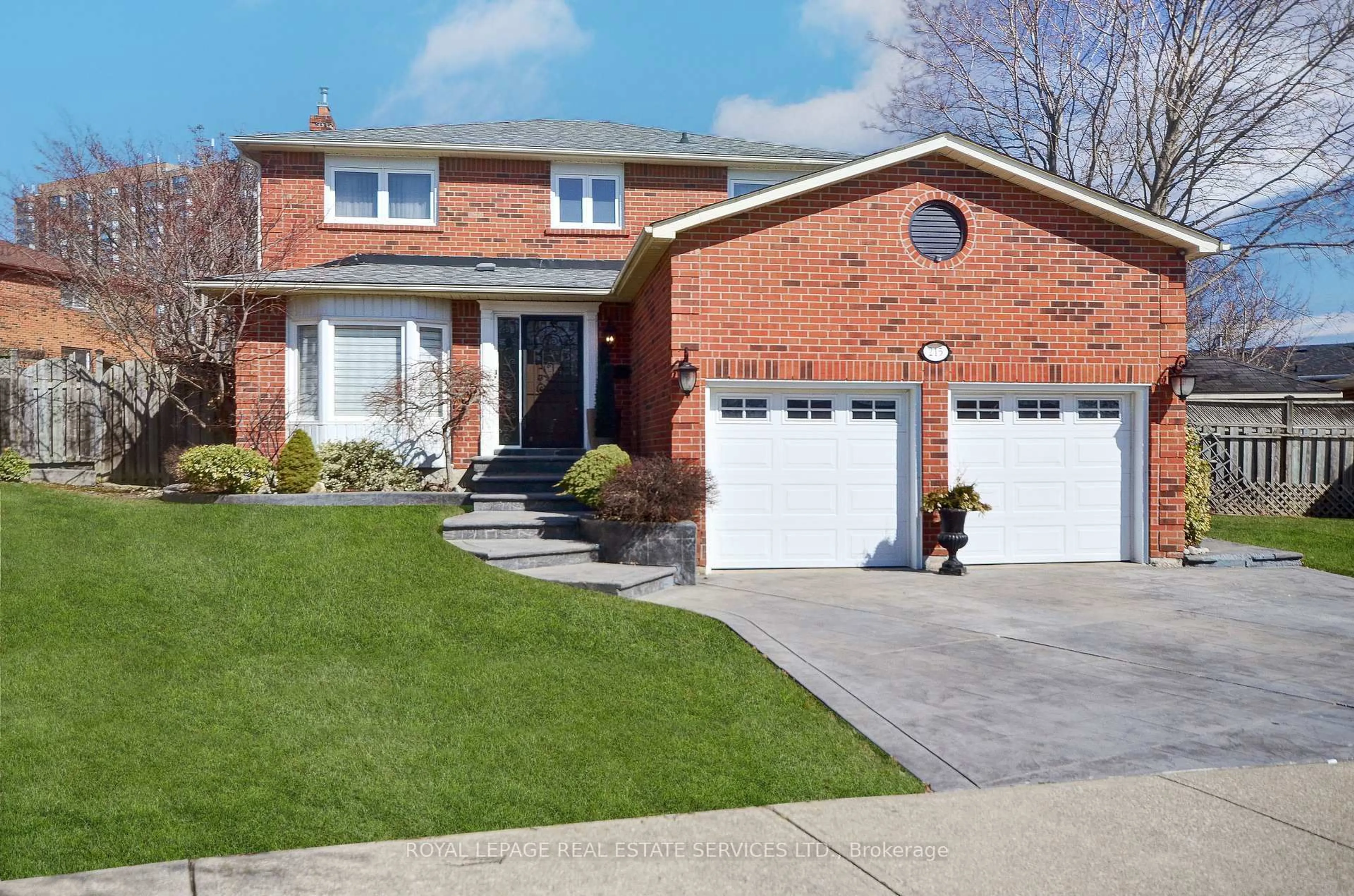 Home with brick exterior material, street for 215 Anastasia Terr, Mississauga Ontario L5B 3A5