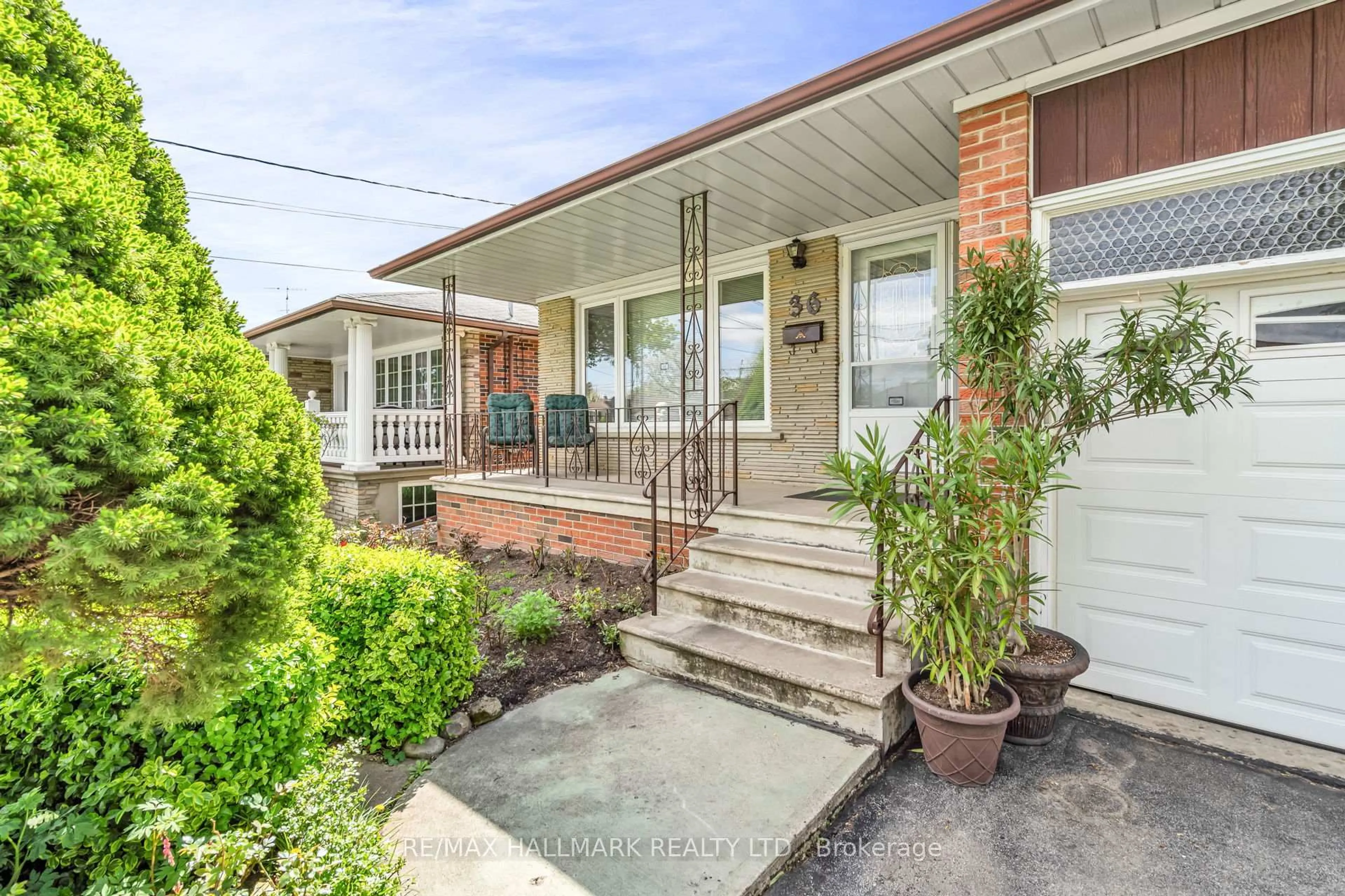 Unknown for 36 Jasmine Rd, Toronto Ontario M9M 2P9