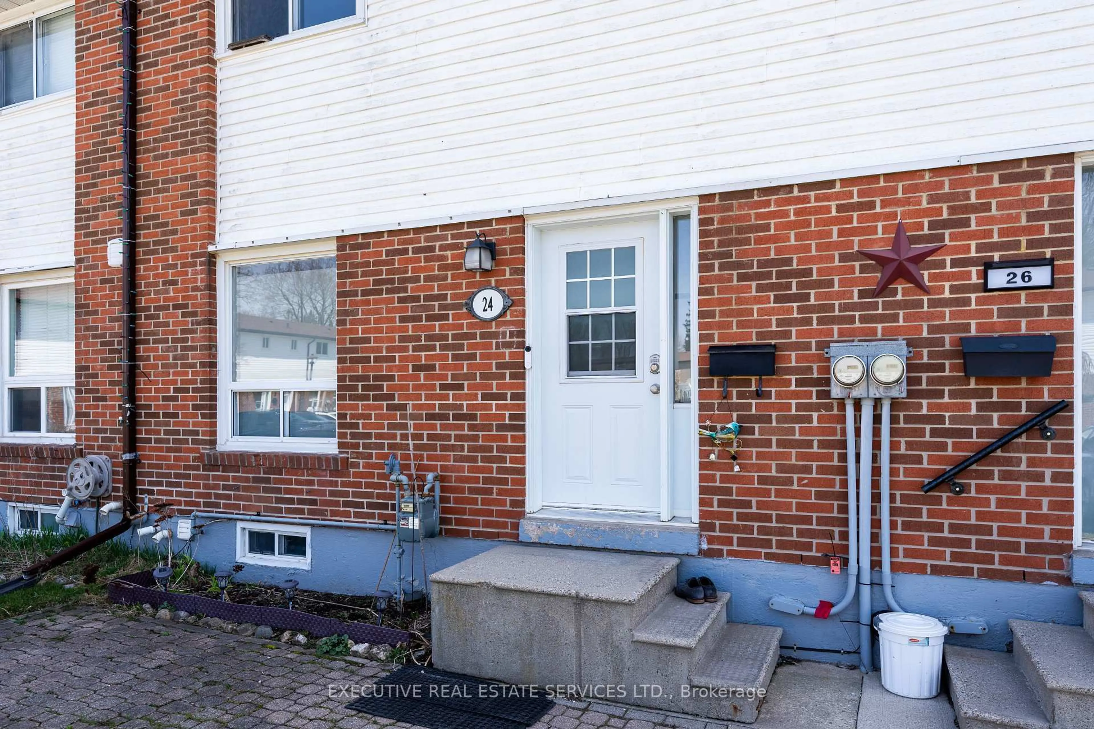 Home with brick exterior material, street for 24 KINGHAM ROAD N/A, Halton Hills Ontario L7J 1S4