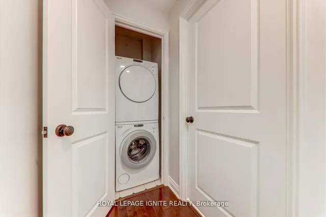 Additional property image - 50 Eglinton Ave Unit PH01