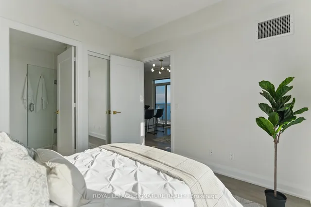Additional property image - 56 Annie Craig Dr Unit 4104