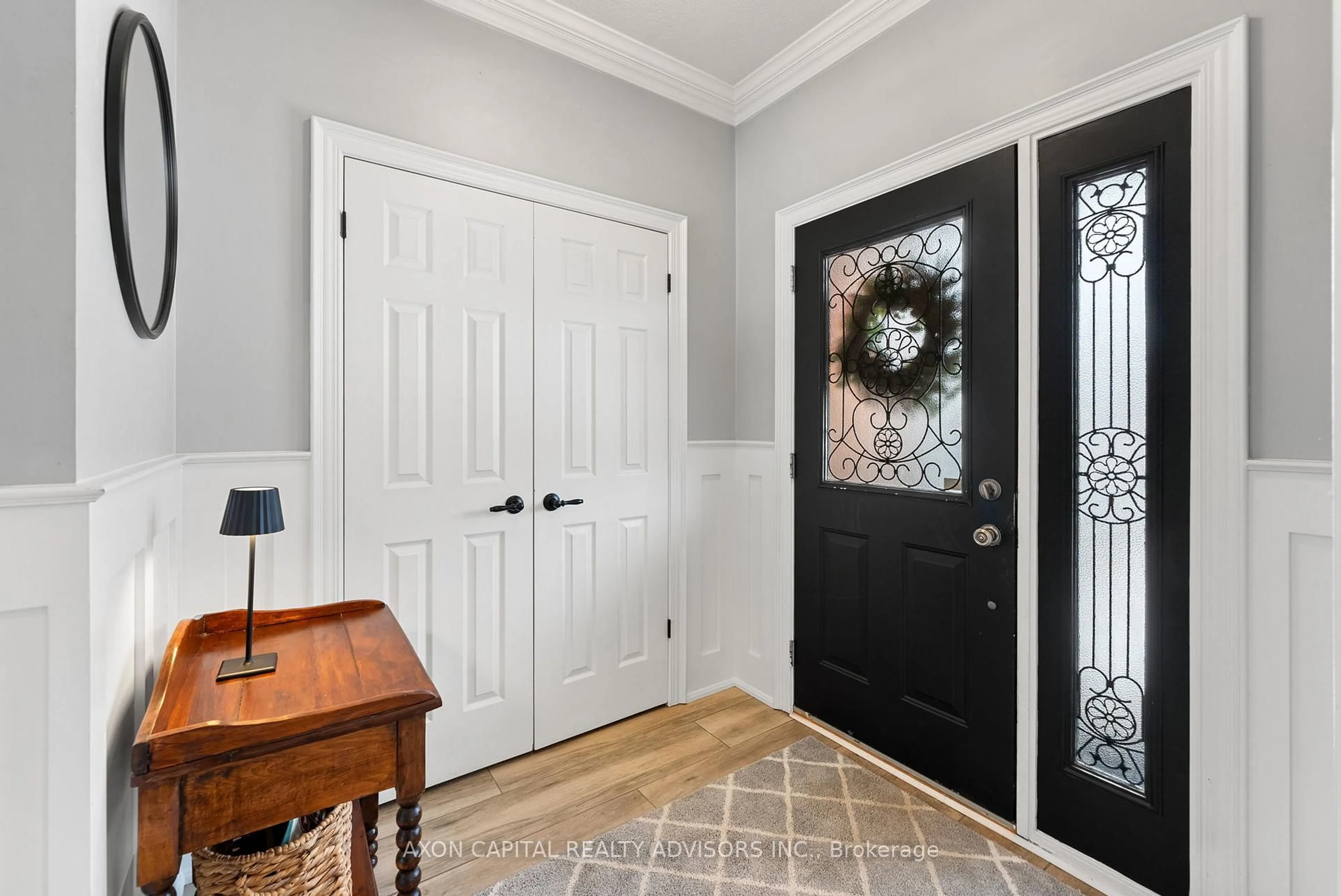 Indoor entryway for 82 Spencer Ave, Orangeville Ontario L9W 5H8