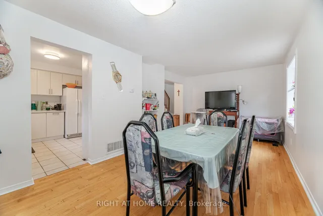 Additional property image - 5253 Palomar Cres