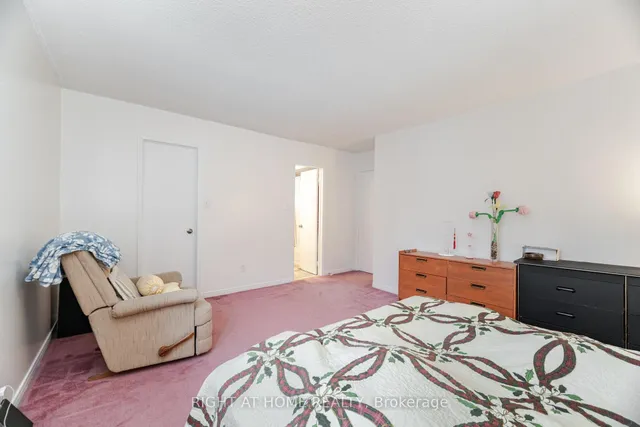 Additional property image - 5253 Palomar Cres