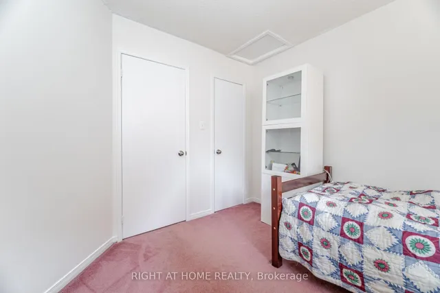 Additional property image - 5253 Palomar Cres
