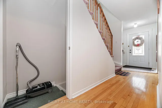 Additional property image - 5253 Palomar Cres
