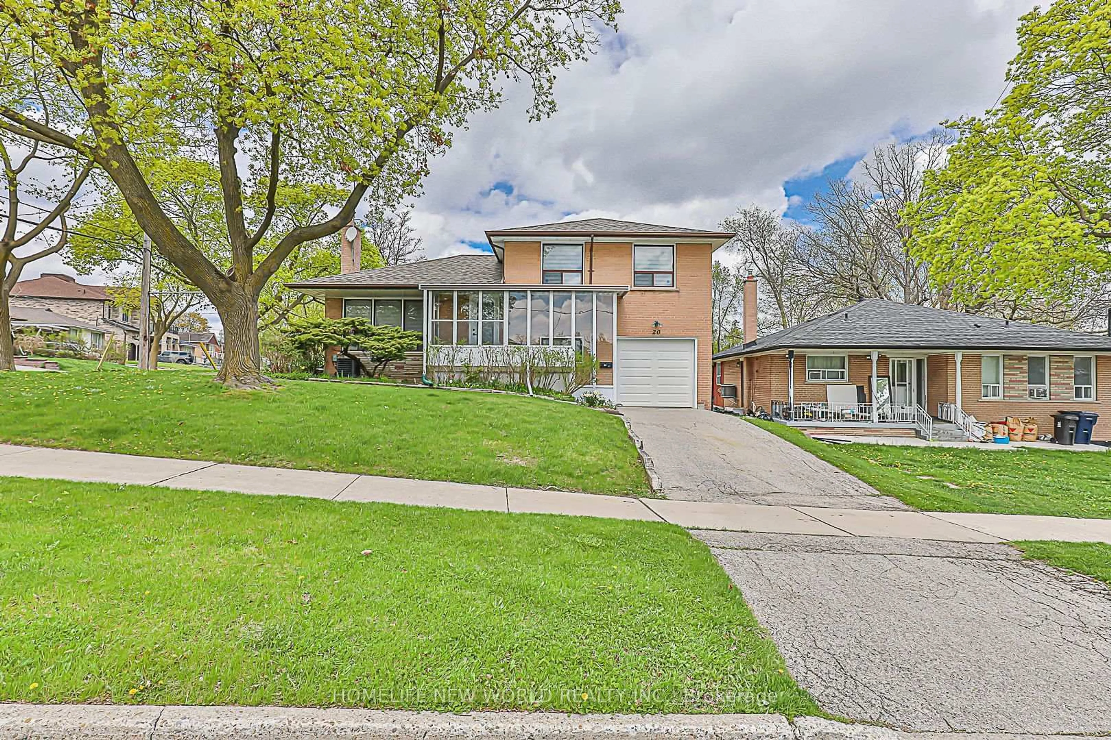 Unknown for 20 Ladywood Dr, Toronto Ontario M3A 2N2