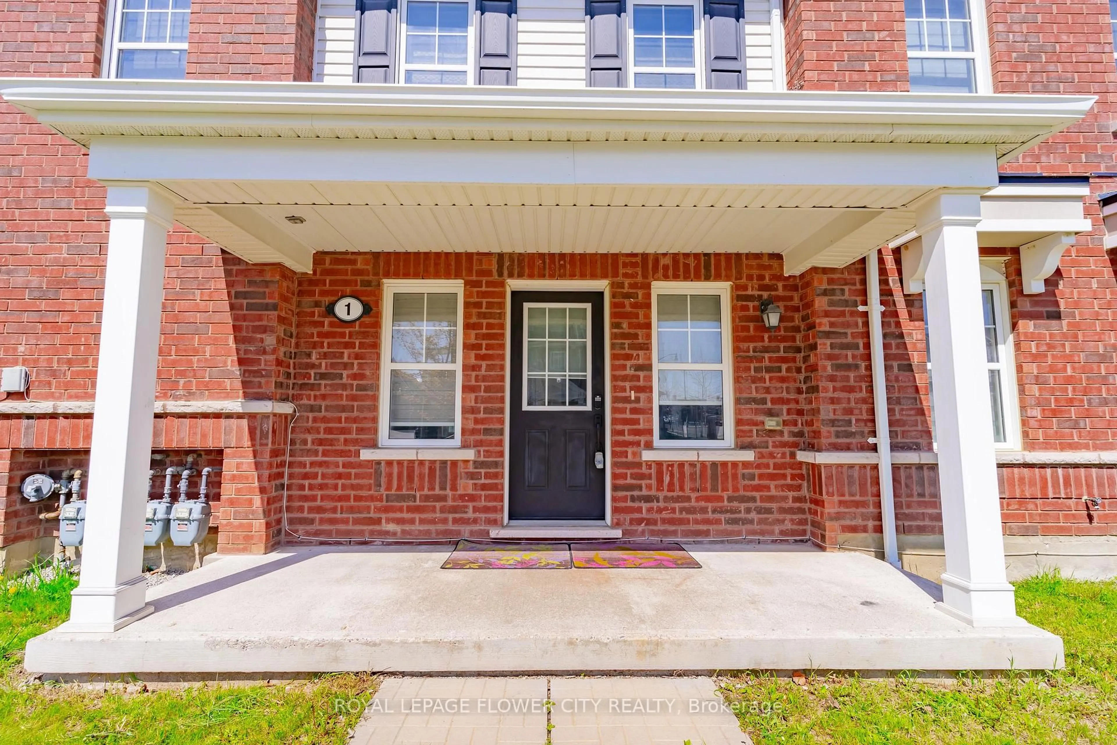 Home with brick exterior material, street for 1 Little Minnow Rd, Brampton Ontario L7A 4P4