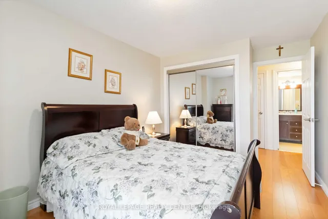 Additional property image - 1300 MISSISSAUGA VALLEY Blvd Unit 310