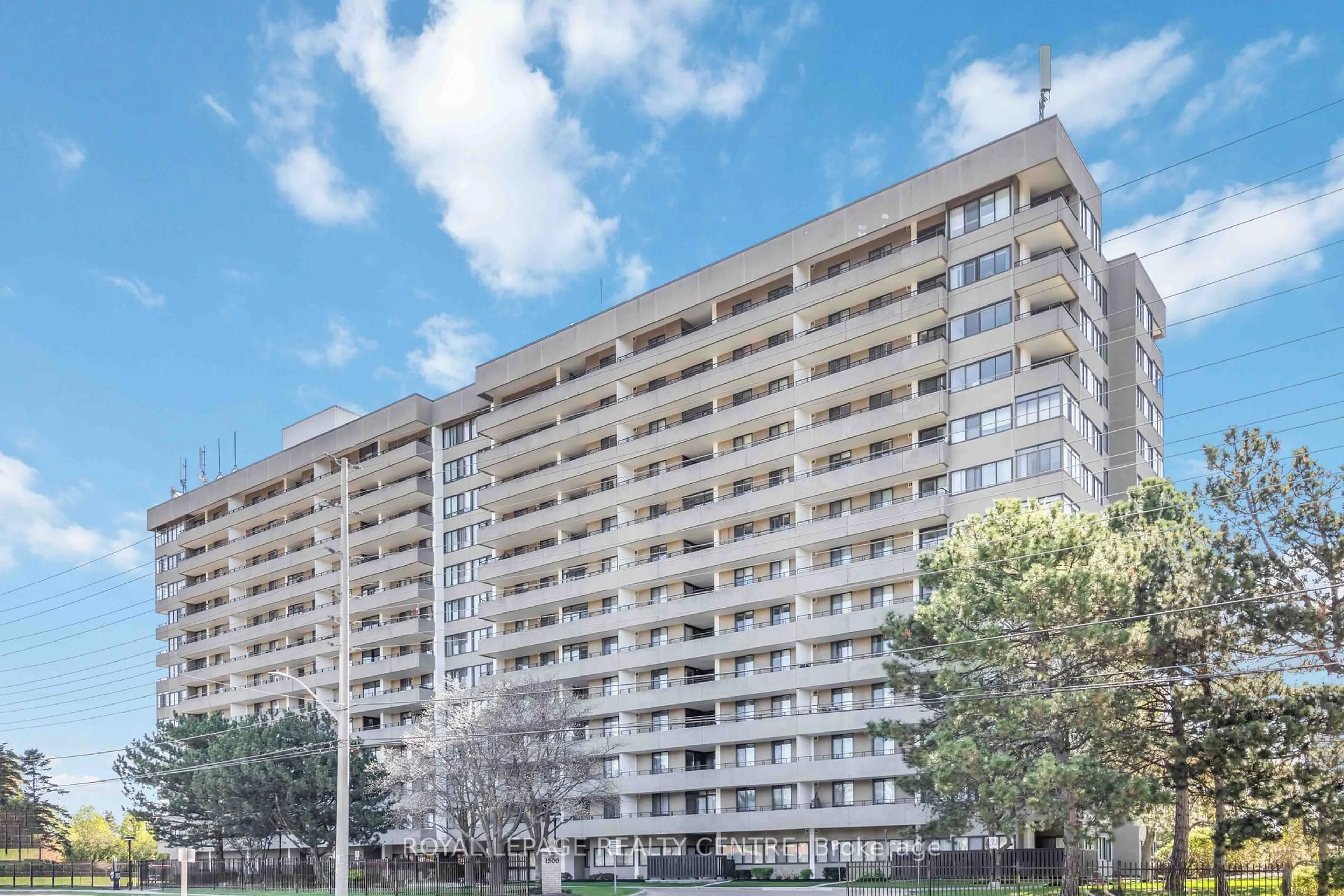 Unknown for 1300 MISSISSAUGA VALLEY Blvd #310, Mississauga Ontario L5A 3S8