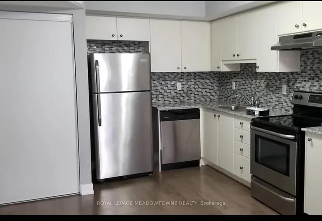 Additional property image - 6 Drummond St Unit 311