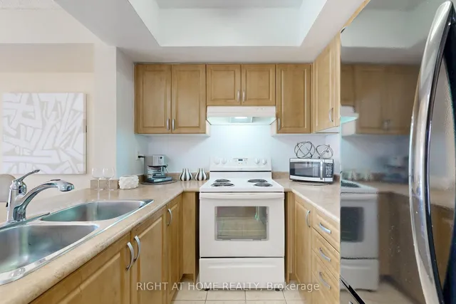 Additional property image - 3049 Finch Ave Unit 2006