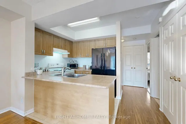 Additional property image - 3049 Finch Ave Unit 2006