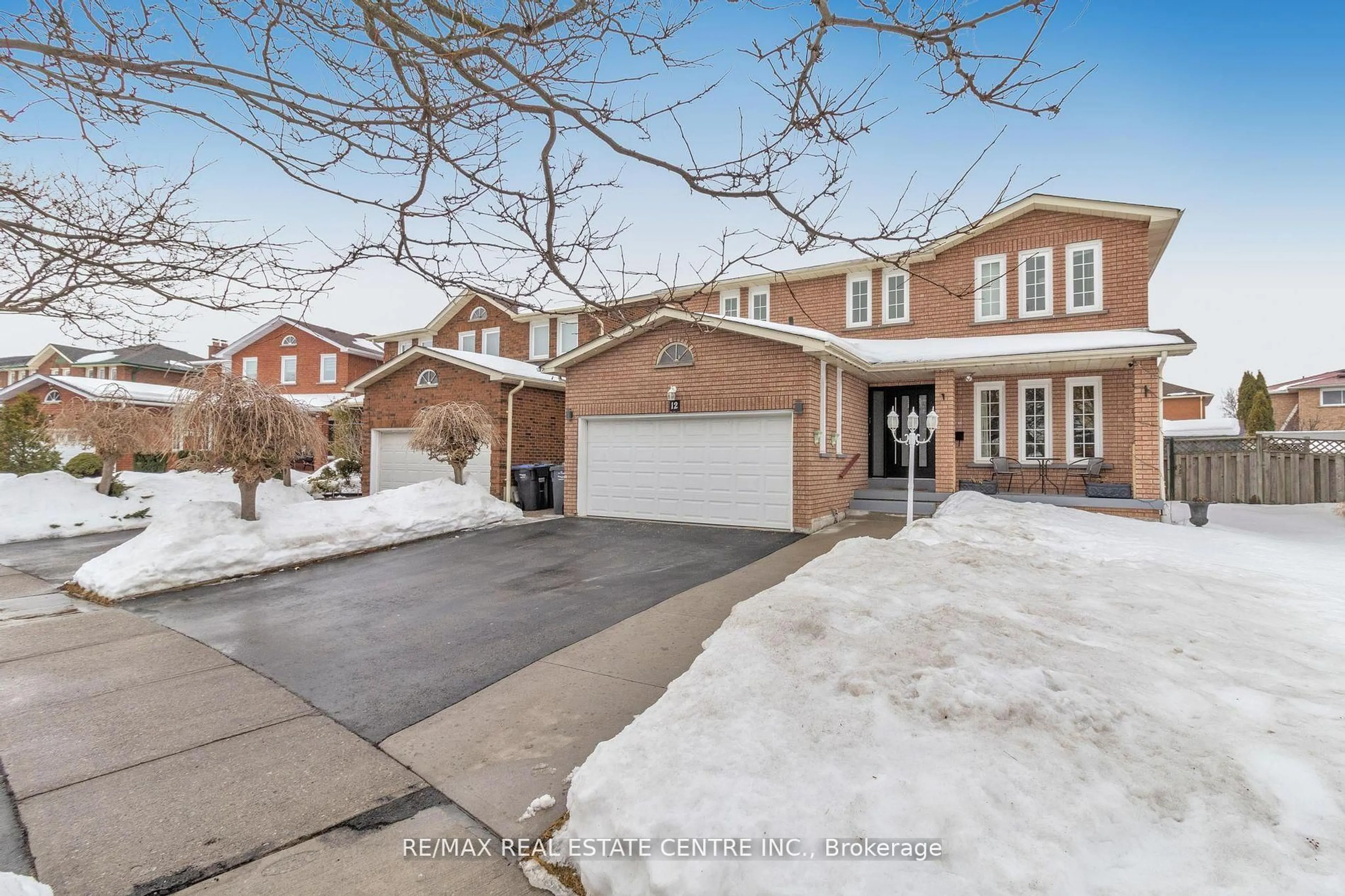 Unknown for 12 Sugar Creek Lane, Brampton Ontario L6W 3X6