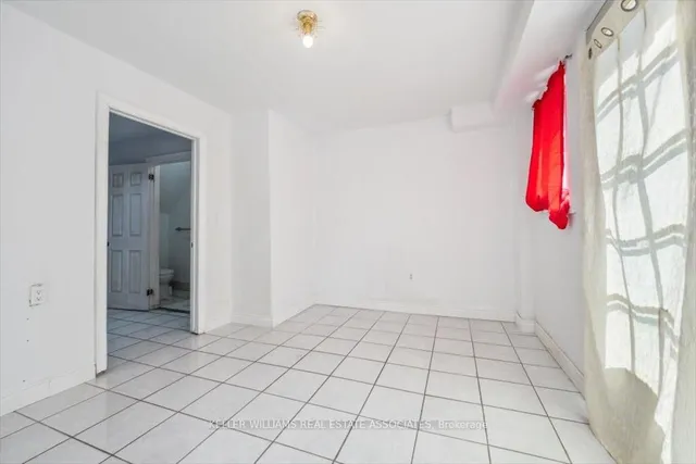 Additional property image - 24 Mount Dennis Dr Unit M24