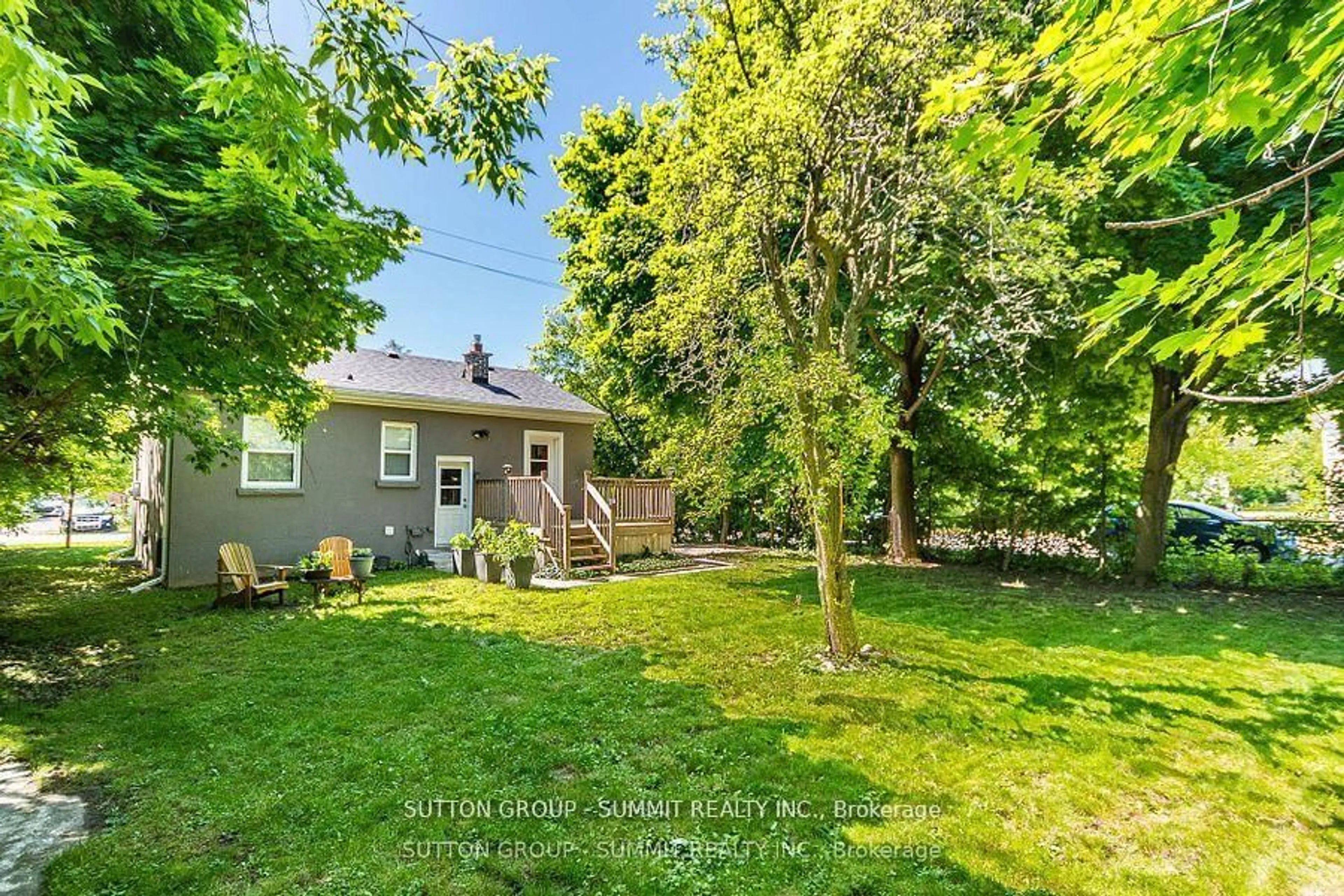 Patio, unknown for 16 Ontario St, Mississauga Ontario L5M 1S8