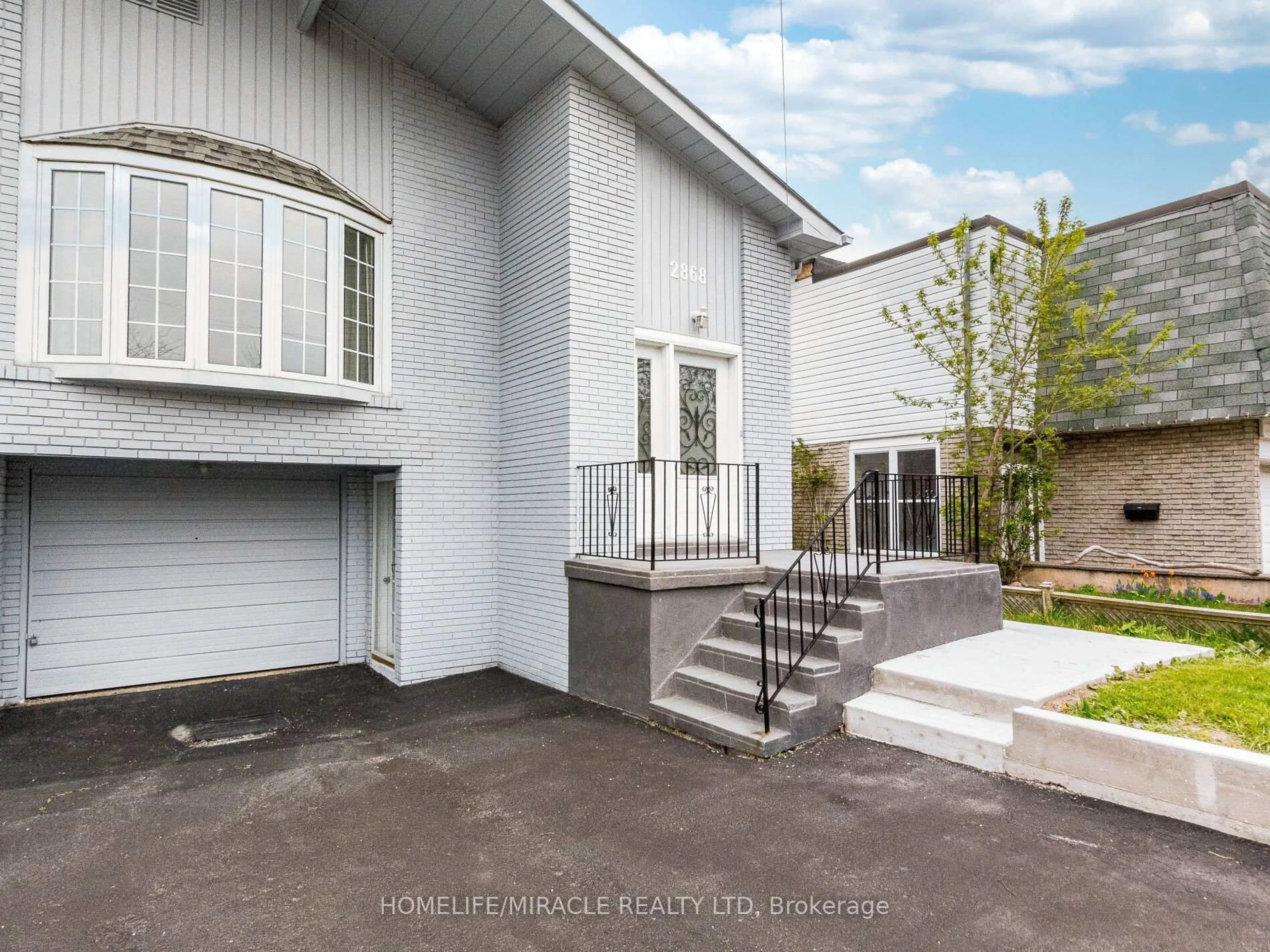 Unknown for 2868 Windjammer Rd, Mississauga Ontario L5L 1T7