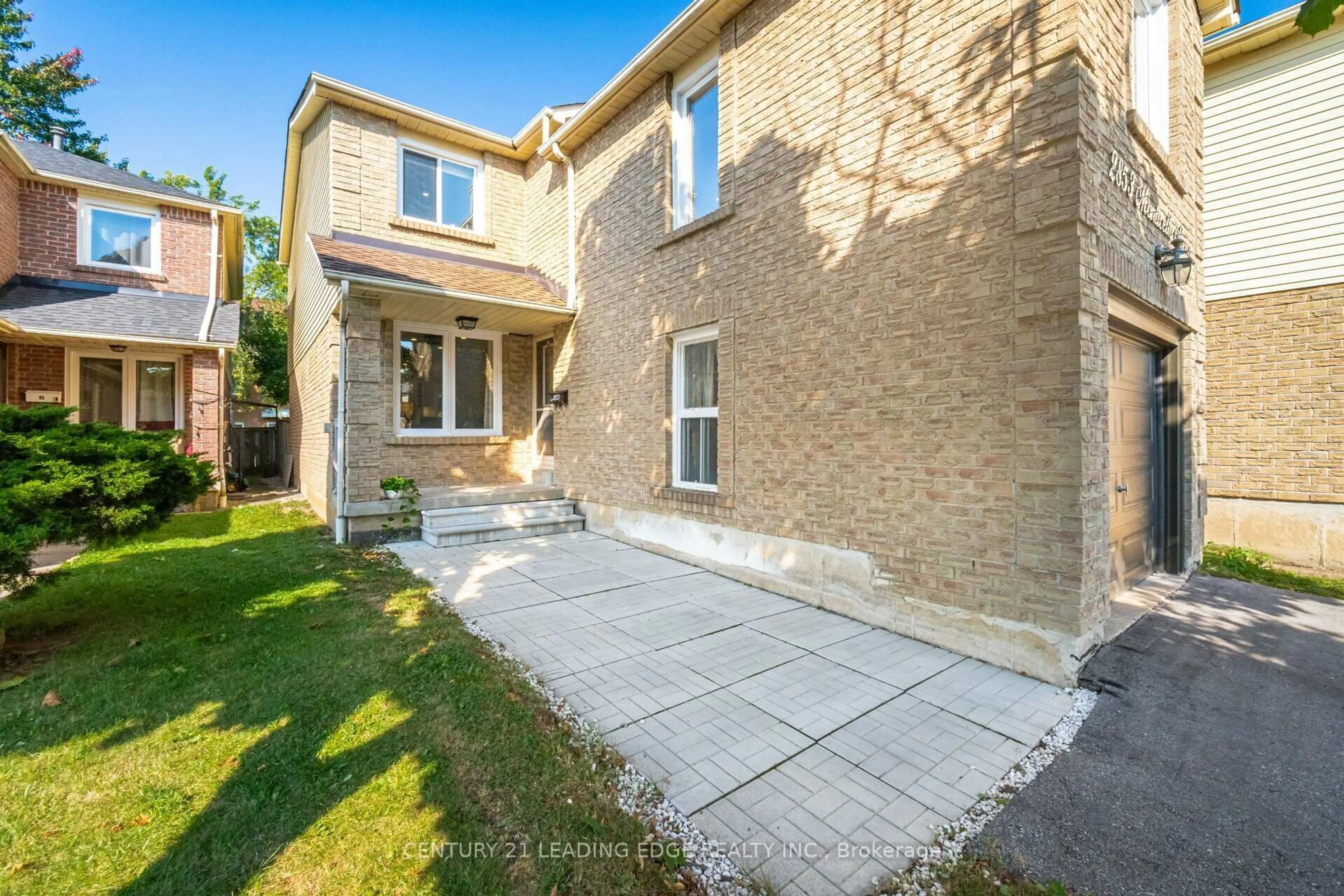 Unknown for 2853 Monticello Mews, Mississauga Ontario L5N 4A2