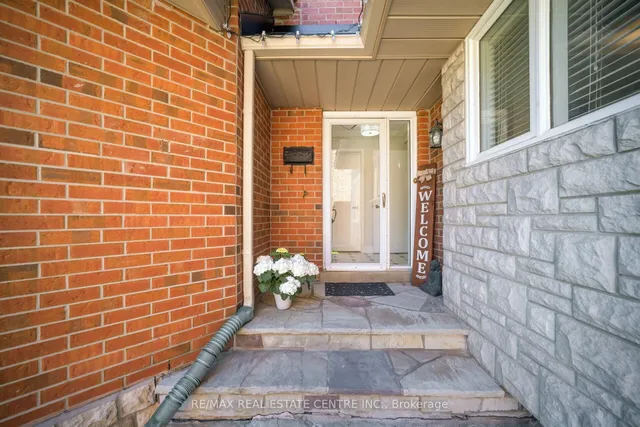 Additional image 46 of 36 Lockwood Rd