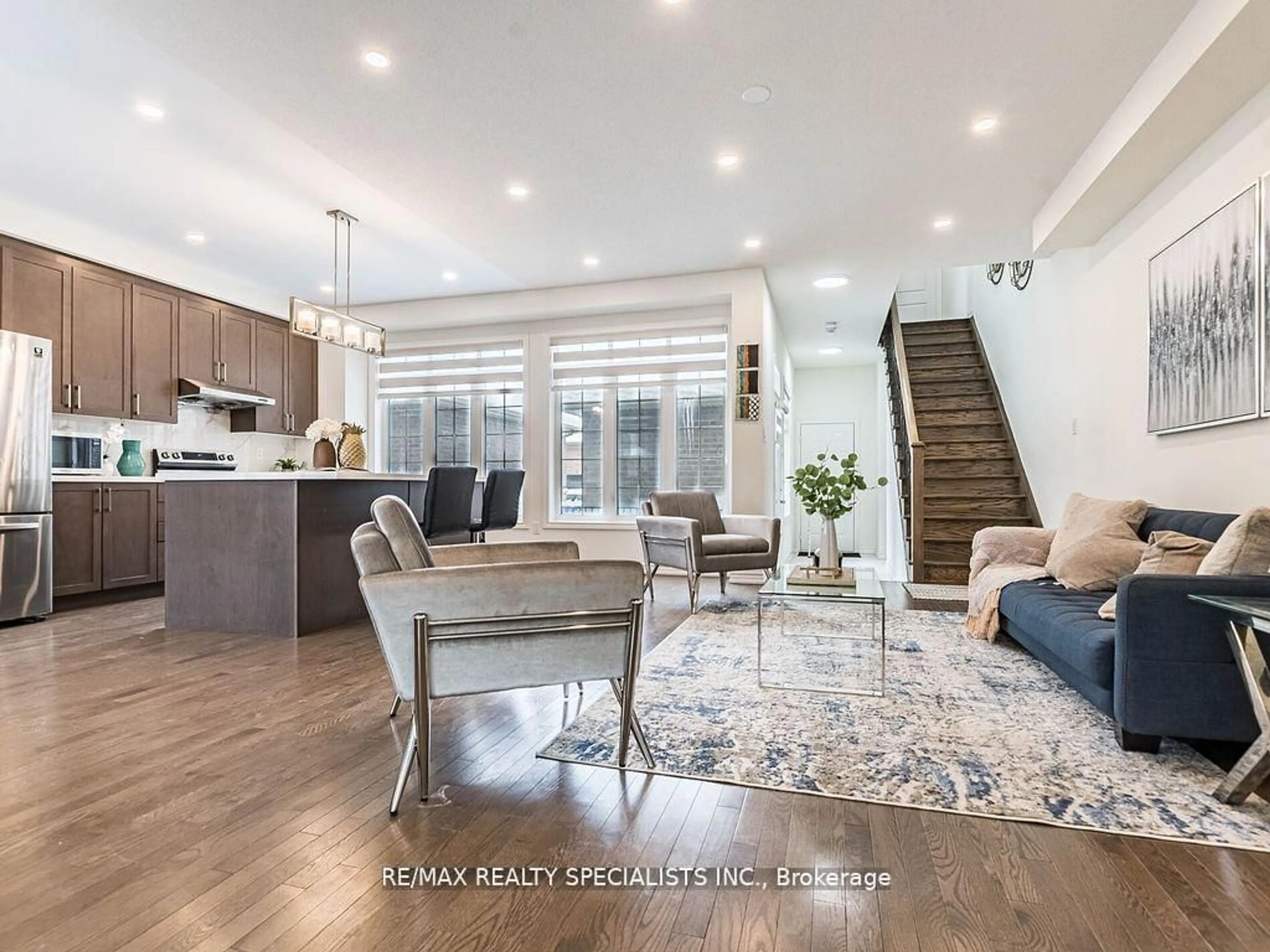 Open concept kitchen, unknown for 60 Block Rd, Brampton Ontario L7A 5B3