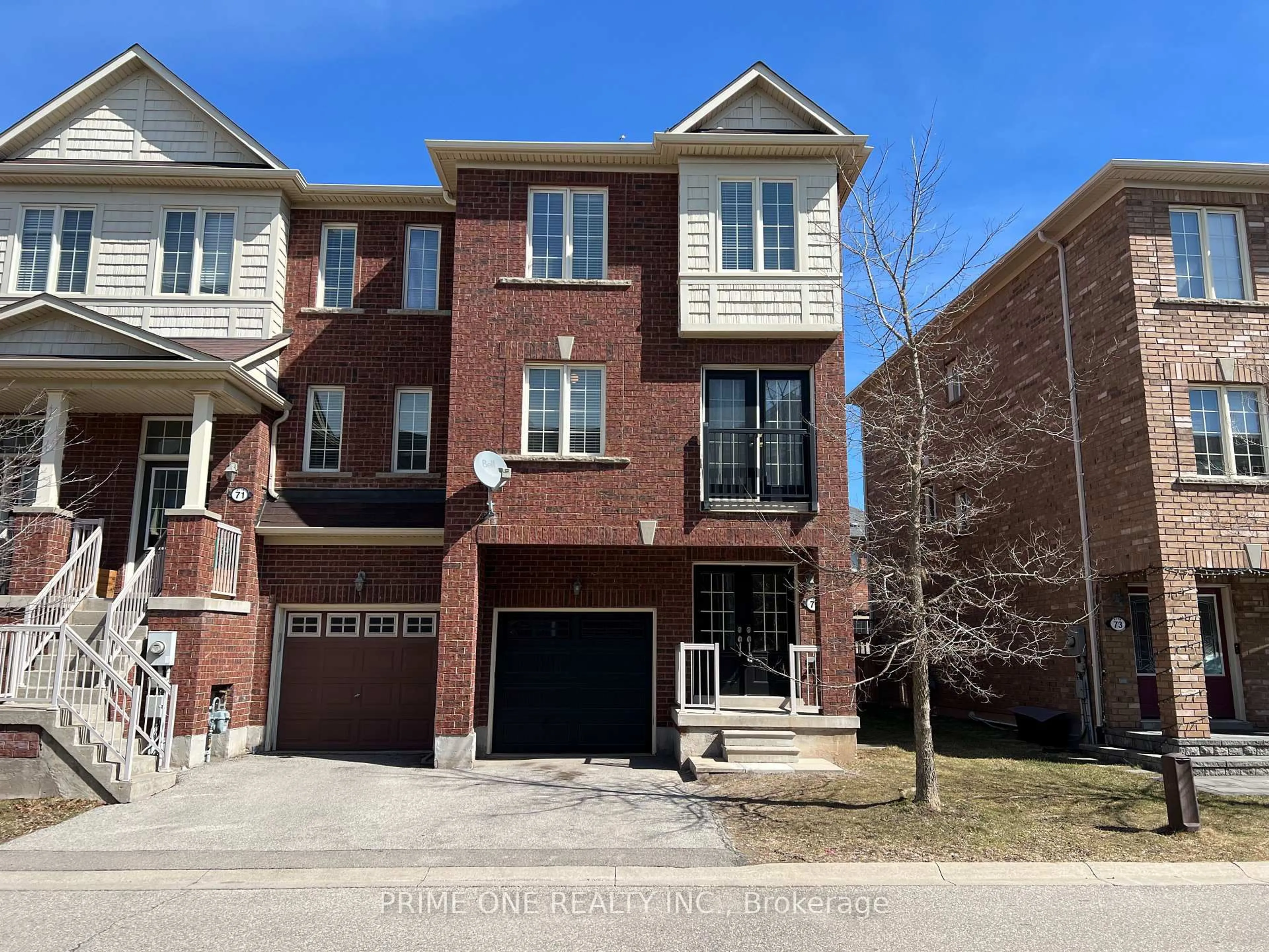 Home with brick exterior material, street for 2178 Fiddlers Way #72, Oakville Ontario L6M 0L5