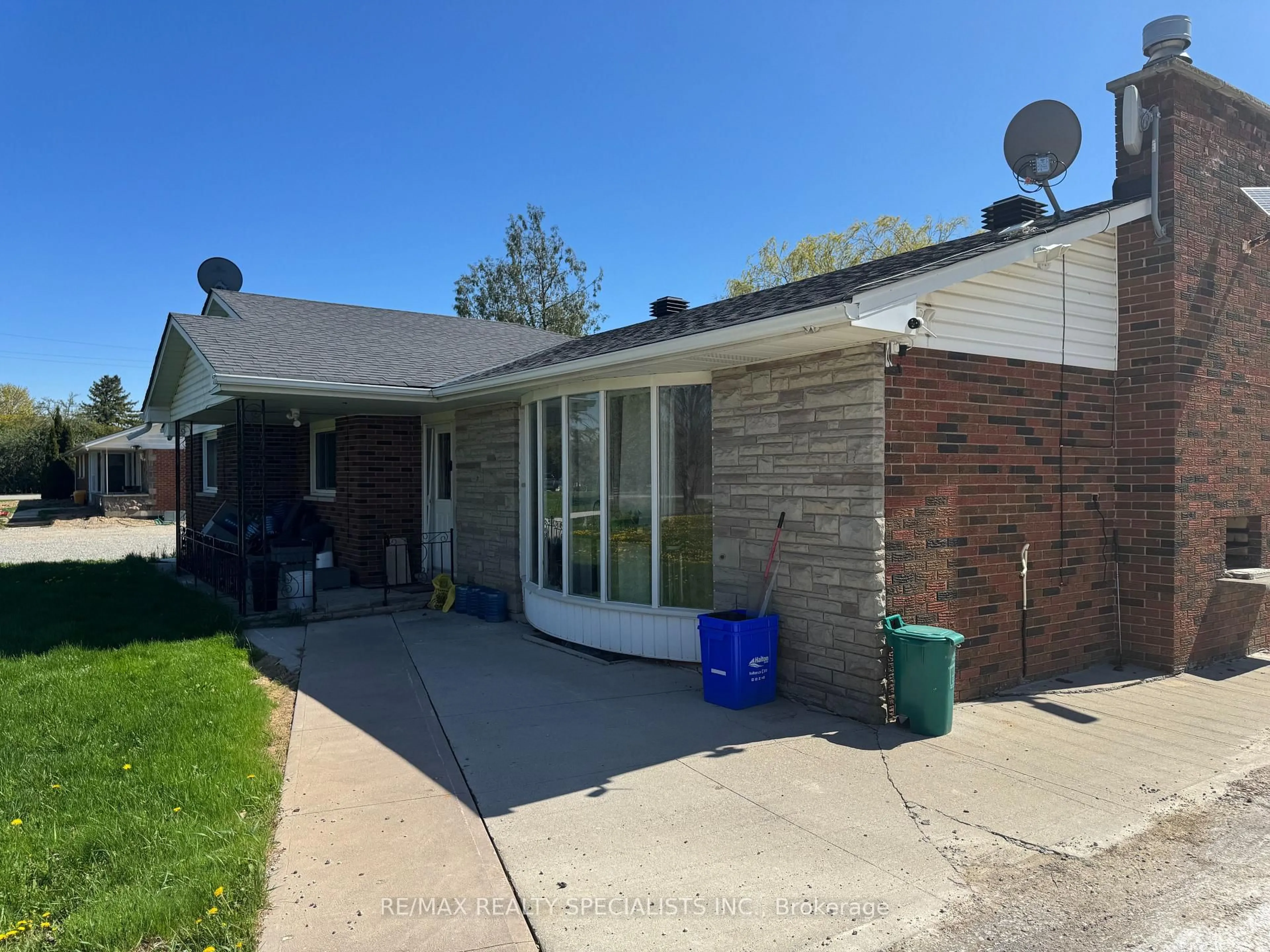Unknown for 10704 Trafalgar Rd, Halton Hills Ontario L7G 4S5