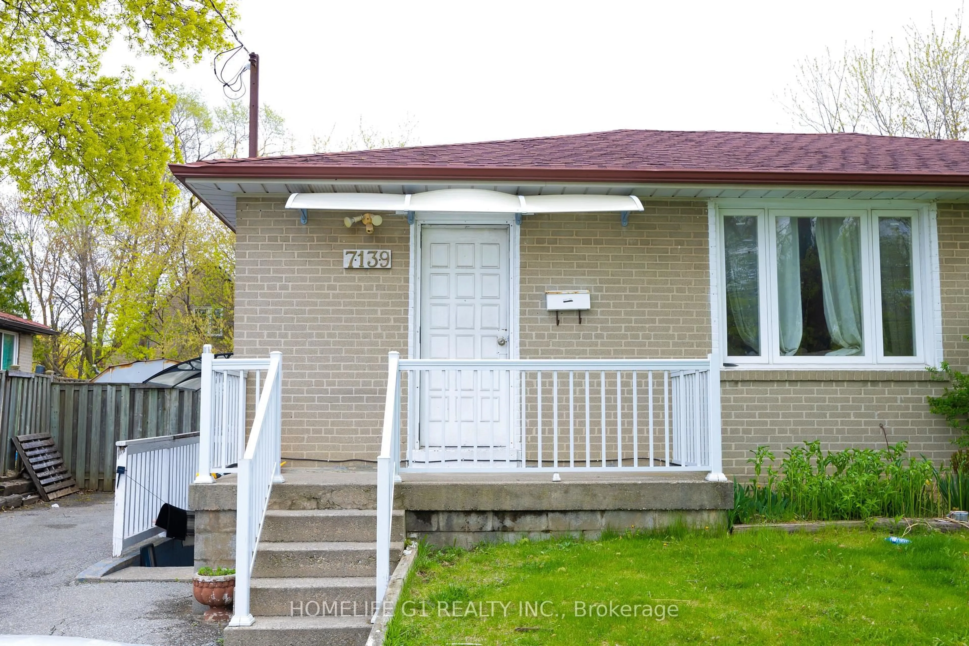 Unknown for 7139 Justine Dr, Mississauga Ontario L4T 1M6