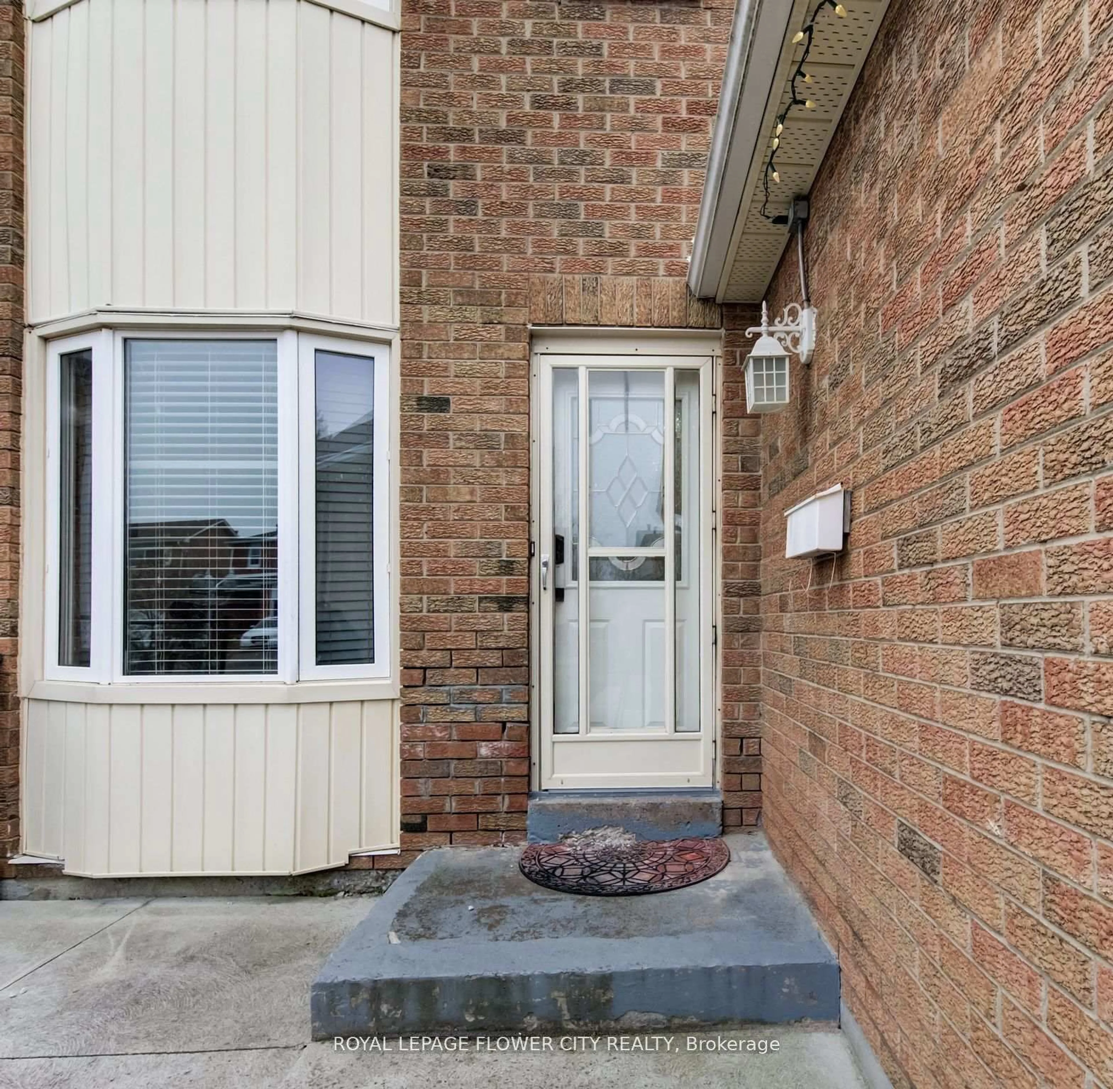 Unknown for 23 Driftwood Cres, Brampton Ontario L6Z 2C3
