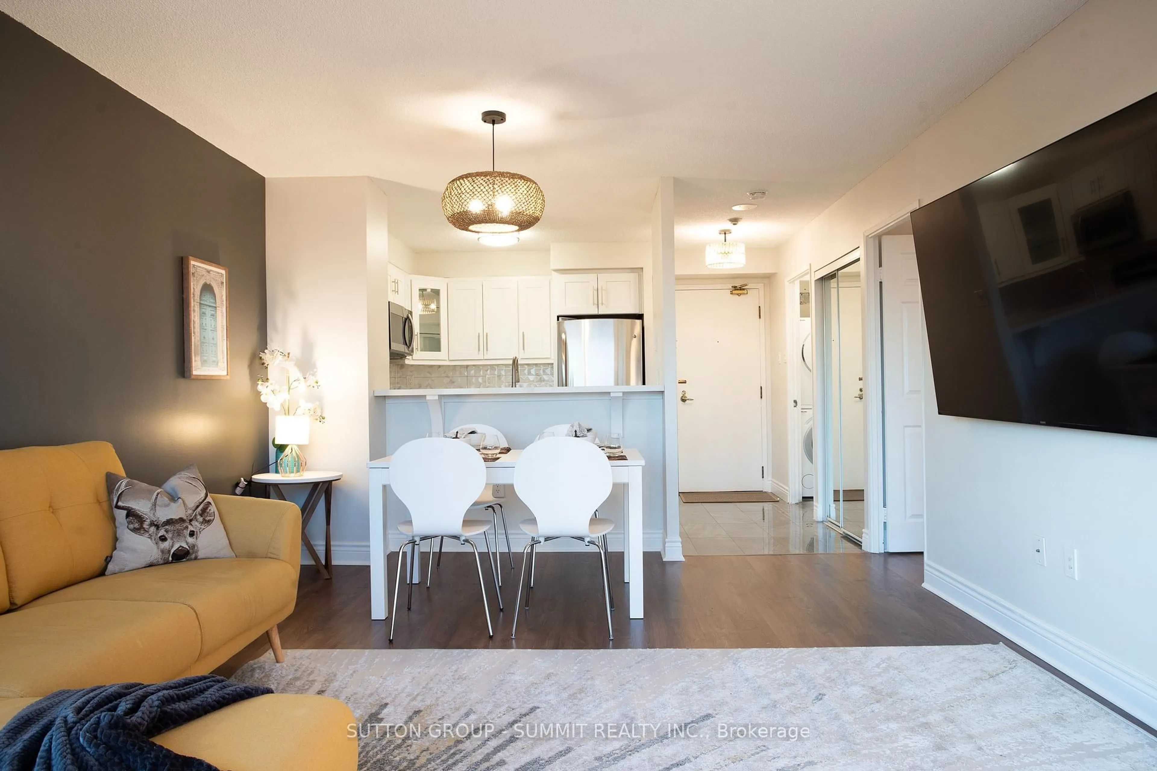 Unknown for 2155 Burnhamthorpe Rd #1208, Mississauga Ontario L5L 5P4
