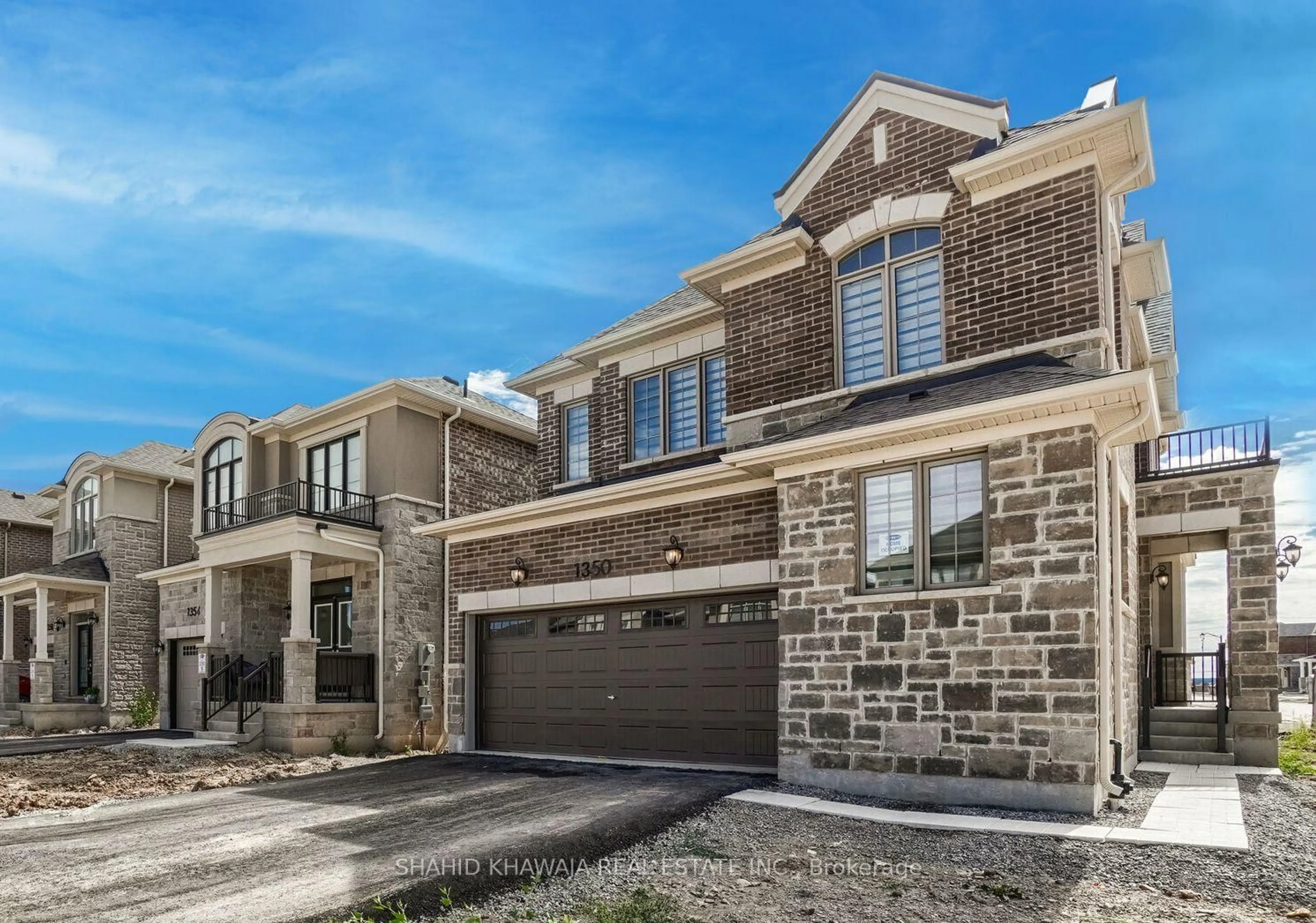 Home with brick exterior material, street for 1350 Lobelia Cres, Milton Ontario L9E 1X5