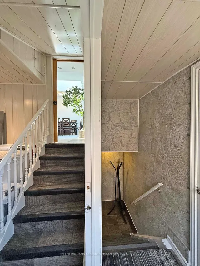 Additional property image - 6 Elmhurst Dr
